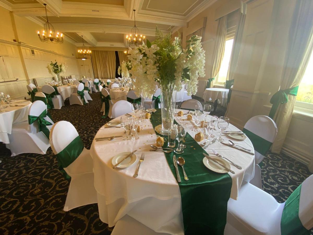 Leasowe Castle Hotel Moreton  Екстер'єр фото