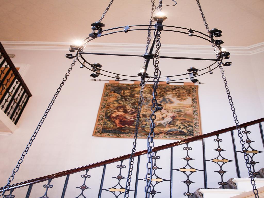 Leasowe Castle Hotel Moreton  Екстер'єр фото