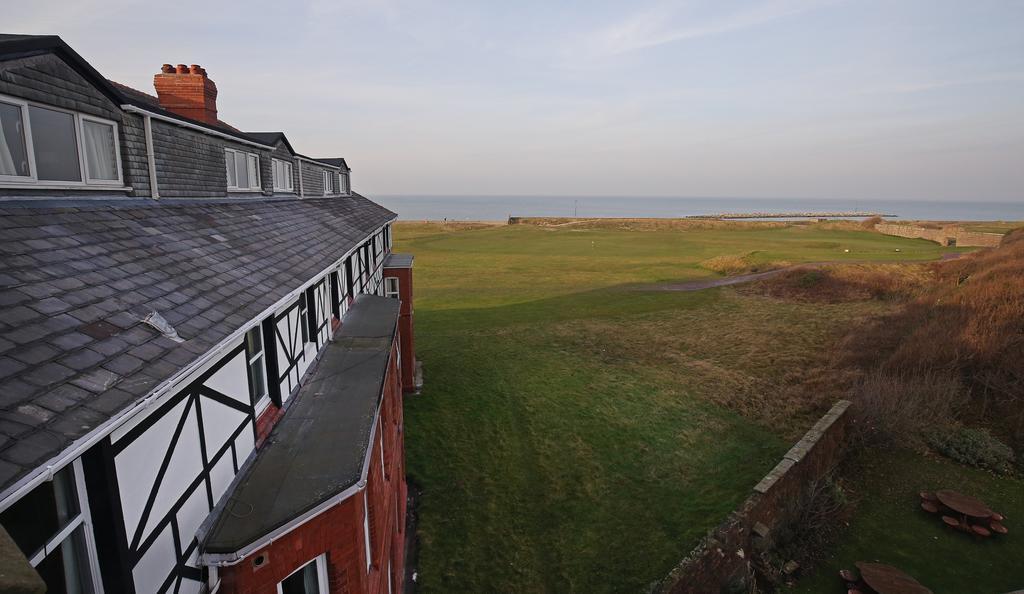 Leasowe Castle Hotel Moreton  Екстер'єр фото