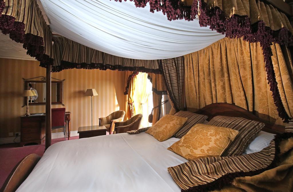 Leasowe Castle Hotel Moreton  Екстер'єр фото