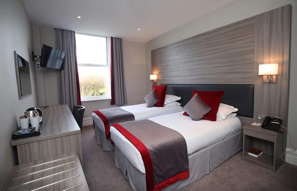 Leasowe Castle Hotel Moreton  Екстер'єр фото